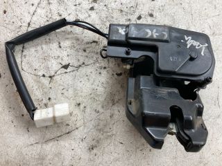 bontott DAEWOO NUBIRA Csomagtérajtó Zárszerkezet