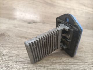 bontott DAEWOO NUBIRA Előtét Ellenállás Fűtőmotor