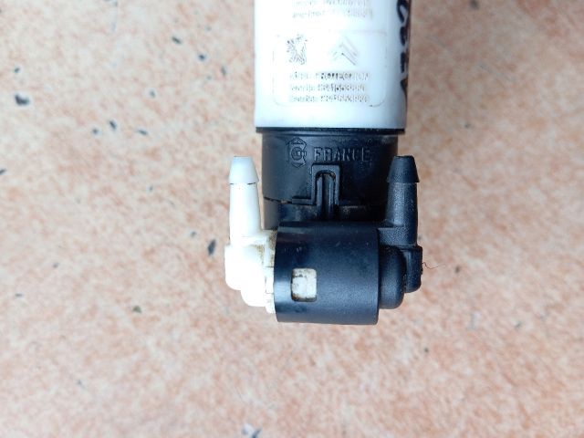 bontott DAEWOO NUBIRA Első Ablakmosó Szivattyú