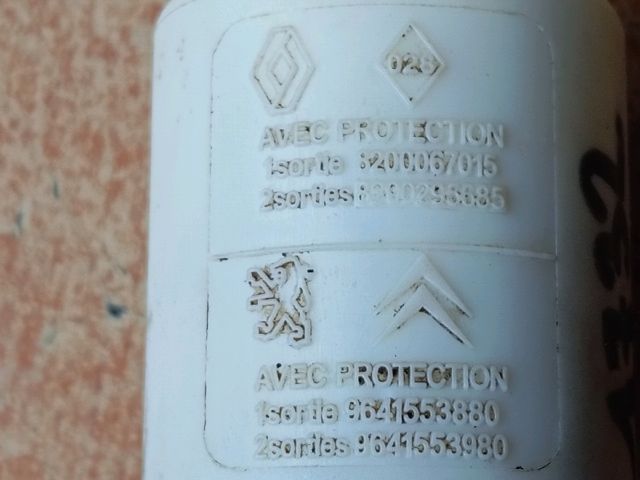 bontott DAEWOO NUBIRA Első Ablakmosó Szivattyú