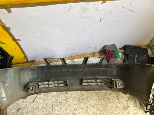 bontott DAEWOO NUBIRA Első Lökhárító (Részeivel)