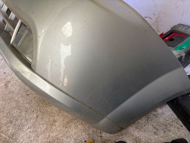 bontott DAEWOO NUBIRA Első Lökhárító (Részeivel)