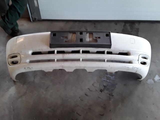 bontott DAEWOO NUBIRA Első Lökhárító (Üresen)