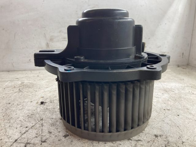 bontott DAEWOO NUBIRA Fűtőmotor (Klímás)