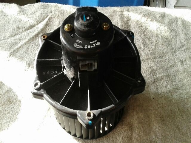 bontott DAEWOO NUBIRA Fűtőmotor (Nem klímás)