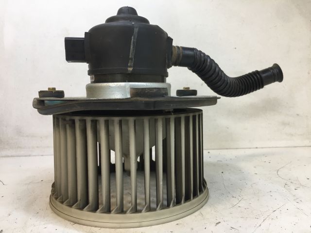 bontott DAEWOO NUBIRA Fűtőmotor (Nem klímás)