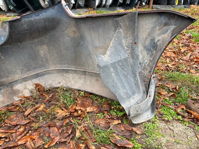 bontott DAEWOO NUBIRA Hátsó Lökhárító (Üresen)