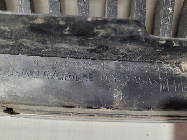 bontott DAEWOO NUBIRA Hűtőrács