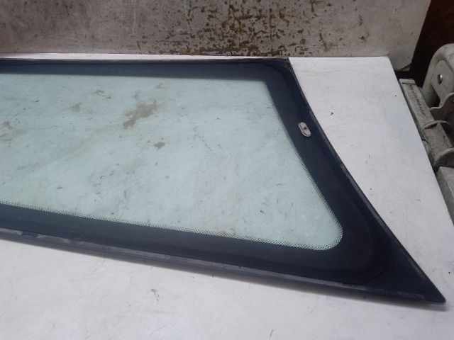 bontott DAEWOO NUBIRA Jobb C Oszlop Oldalablak Üveg