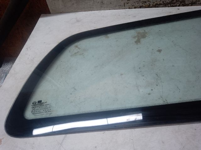 bontott DAEWOO NUBIRA Jobb C Oszlop Oldalablak Üveg
