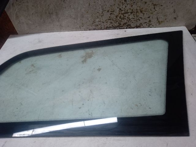 bontott DAEWOO NUBIRA Jobb C Oszlop Oldalablak Üveg