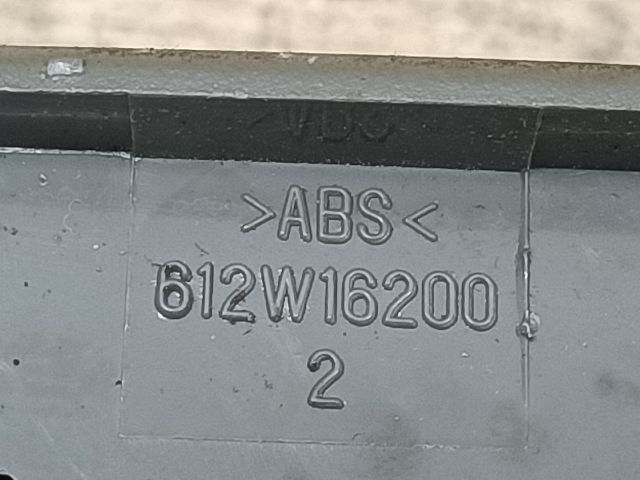 bontott DAEWOO NUBIRA Jobb első Ablakemelő Kapcsoló