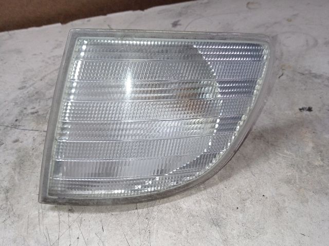 bontott DAEWOO NUBIRA Jobb első Irányjelző