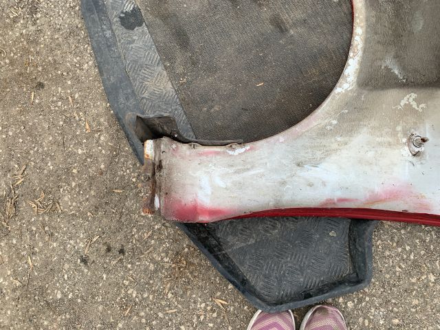 bontott DAEWOO NUBIRA Jobb első Sárvédő