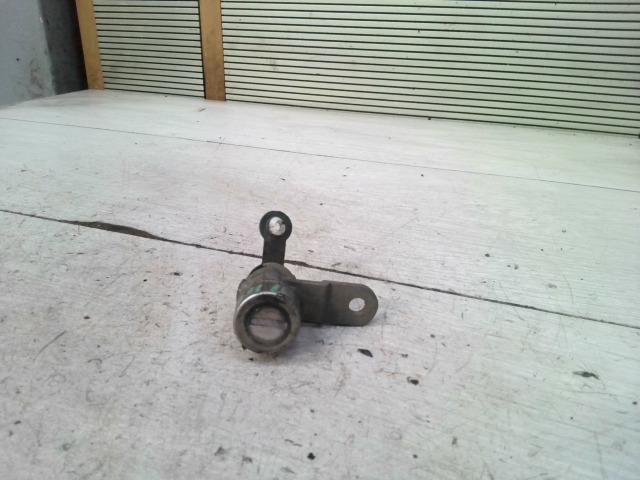 bontott DAEWOO NUBIRA Jobb első Zárbetét