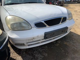 bontott DAEWOO NUBIRA Jobb Fényszóró