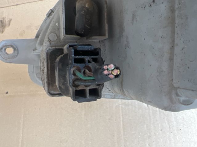 bontott DAEWOO NUBIRA Jobb Fényszóró