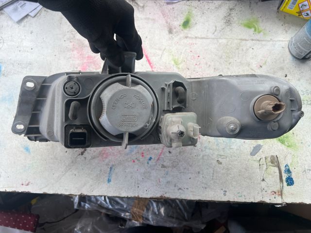 bontott DAEWOO NUBIRA Jobb Fényszóró