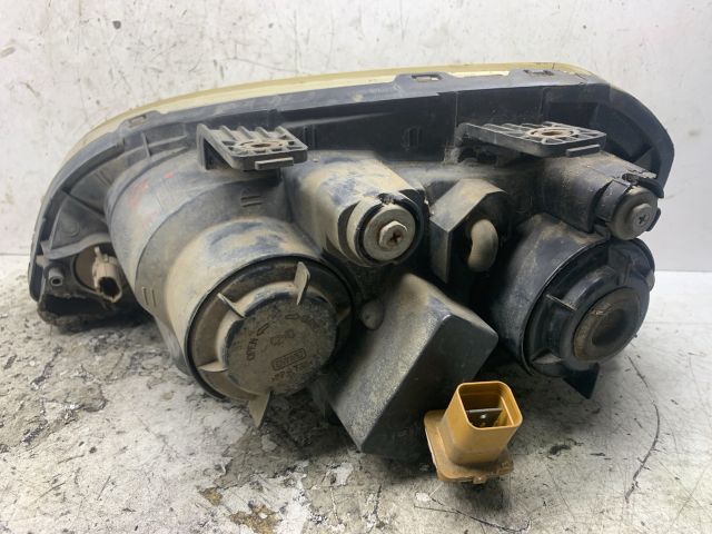 bontott DAEWOO NUBIRA Jobb Fényszóró