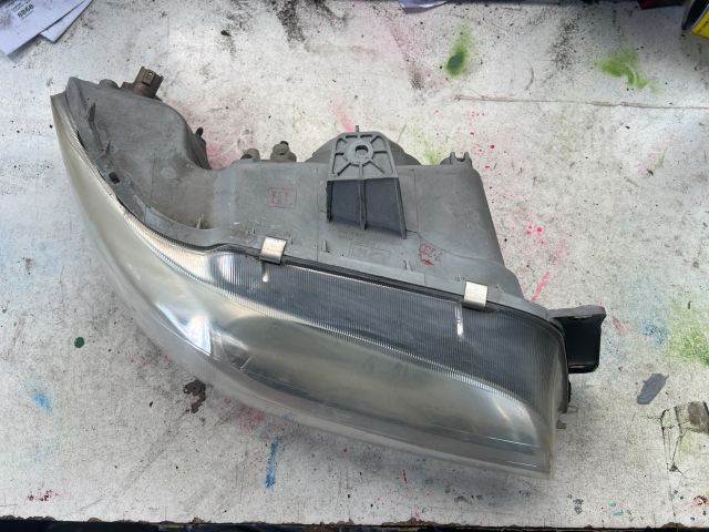 bontott DAEWOO NUBIRA Jobb Fényszóró