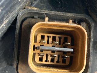 bontott DAEWOO NUBIRA Jobb Fényszóró