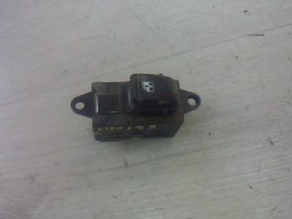 bontott DAEWOO NUBIRA Jobb hátsó Ablakemelő Kapcsoló