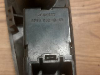 bontott DAEWOO NUBIRA Jobb hátsó Ablakemelő Kapcsoló