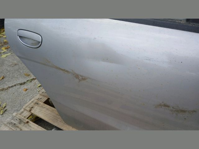bontott DAEWOO NUBIRA Jobb hátsó Ajtó (Részeivel)