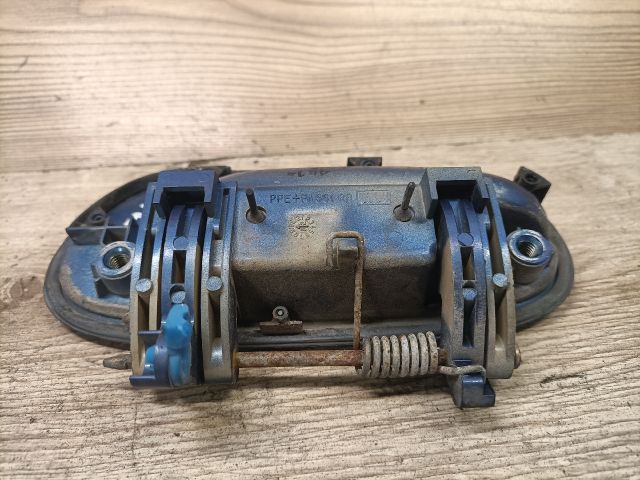 bontott DAEWOO NUBIRA Jobb hátsó Külső Kilincs