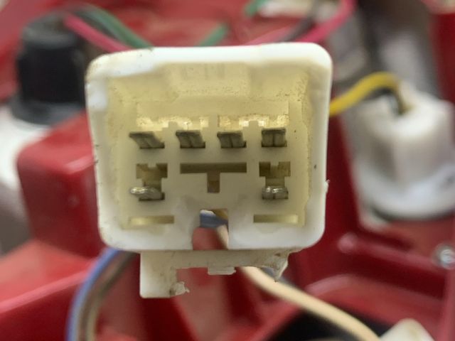 bontott DAEWOO NUBIRA Jobb Hátsó Lámpa