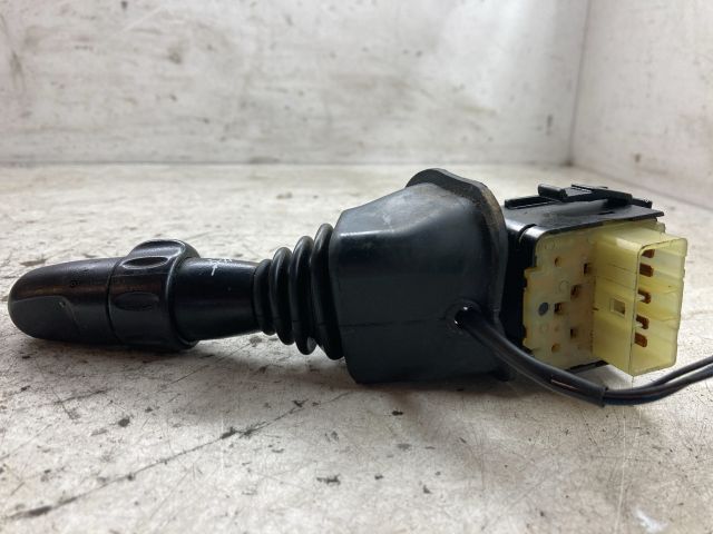 bontott DAEWOO NUBIRA Jobb Kormánykapcsoló Ablaktörlő