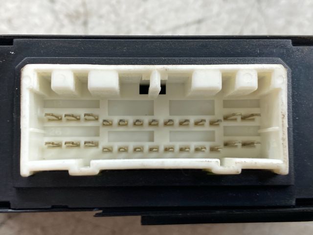 bontott DAEWOO NUBIRA Komfort Elektronika