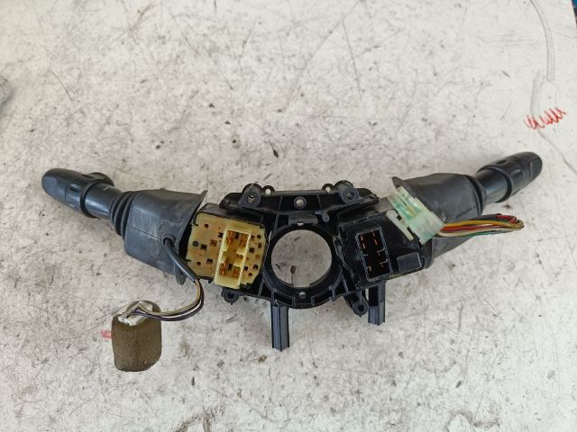 bontott DAEWOO NUBIRA Komplett Kormánykapcsoló (Bajuszkapcsoló)