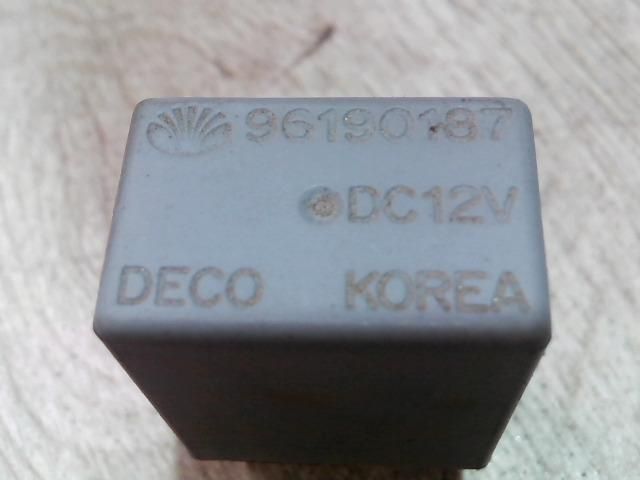 bontott DAEWOO NUBIRA Relé