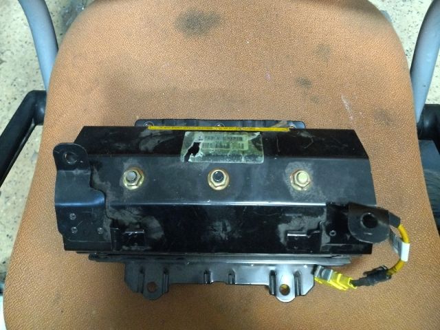 bontott DAEWOO NUBIRA Utasoldali Légzsák