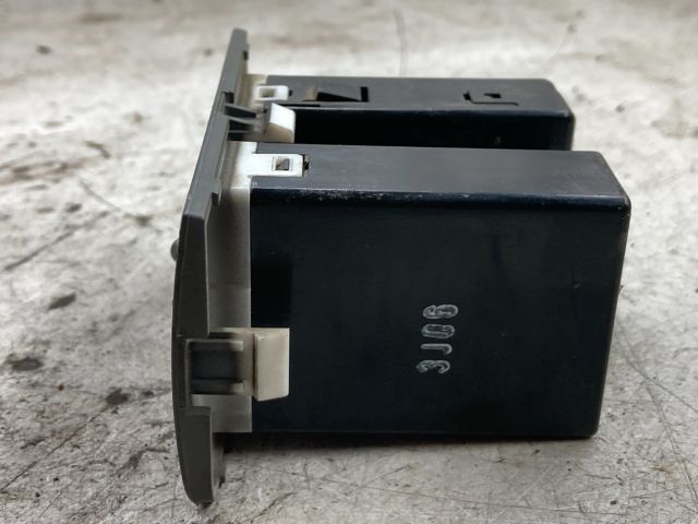 bontott DAEWOO NUBIRA Világítás Kapcsoló