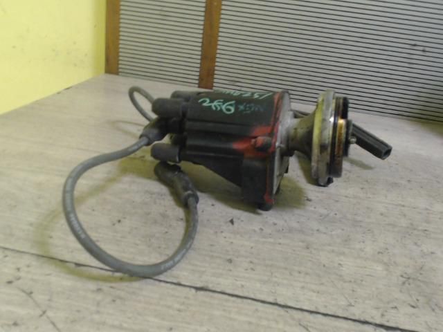 bontott DAEWOO Racer Gyújtáselosztó és Gyertya Kábel