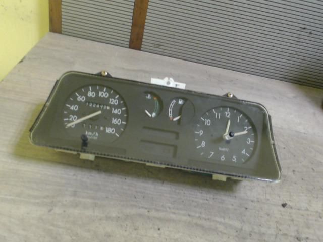 bontott DAEWOO Racer Kilométeróra