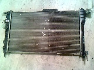 bontott DAEWOO Racer Vízhűtő Radiátor (Nem klímás)