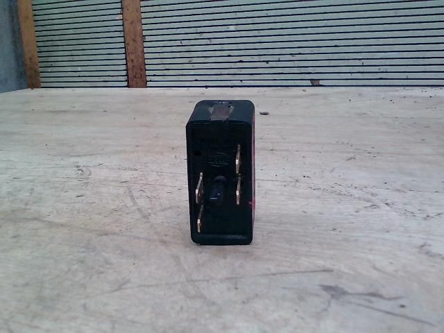 bontott DAEWOO Racer Fényszórómagasság Állító Kapcsoló