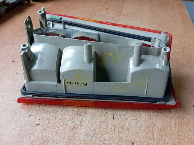 bontott DAEWOO Racer Jobb Hátsó Lámpa