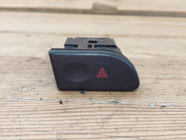 bontott DAEWOO Racer Vészvillogó Kapcsoló