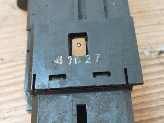 bontott DAEWOO Racer Vészvillogó Kapcsoló