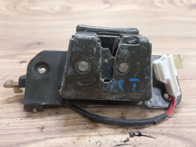 bontott DAEWOO REZZO Csomagtérajtó Zárszerkezet