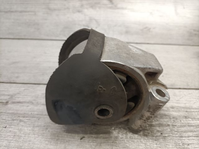 bontott DAEWOO TACUMA Motor Tartó Bak Jobb