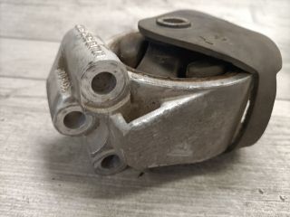 bontott DAEWOO TACUMA Motor Tartó Bak Jobb