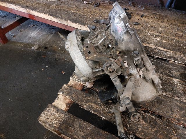 bontott DAEWOO TACUMA Váltó (Mechanikus)