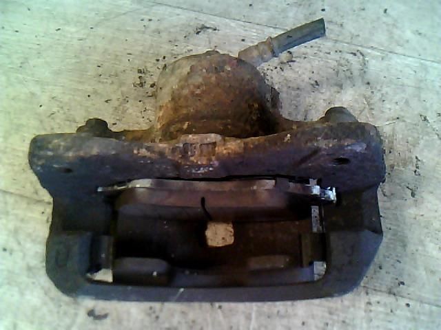 bontott DAEWOO TACUMA Jobb első Féknyereg Munkahengerrel