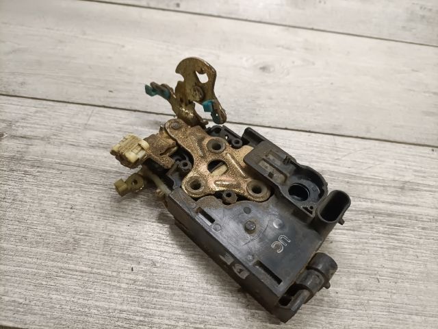 bontott DAEWOO TACUMA Bal első Ajtózár