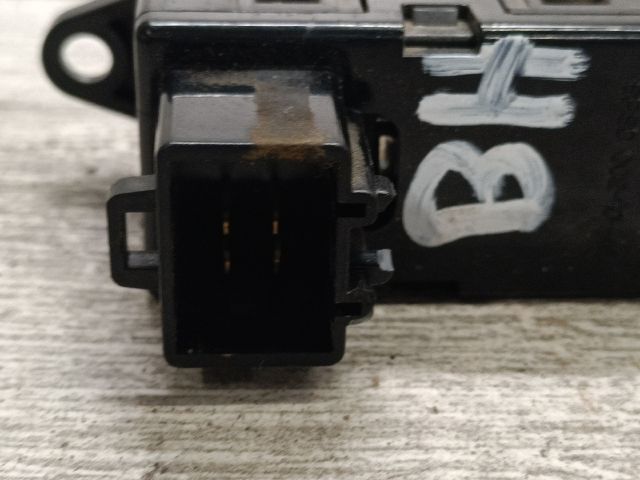 bontott DAEWOO TACUMA Bal hátsó Ablakemelő Kapcsoló